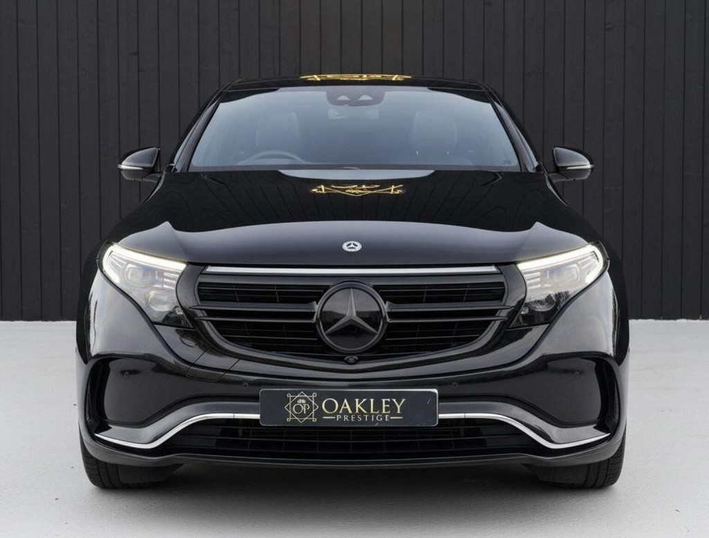 MERCEDES-BENZ EQC