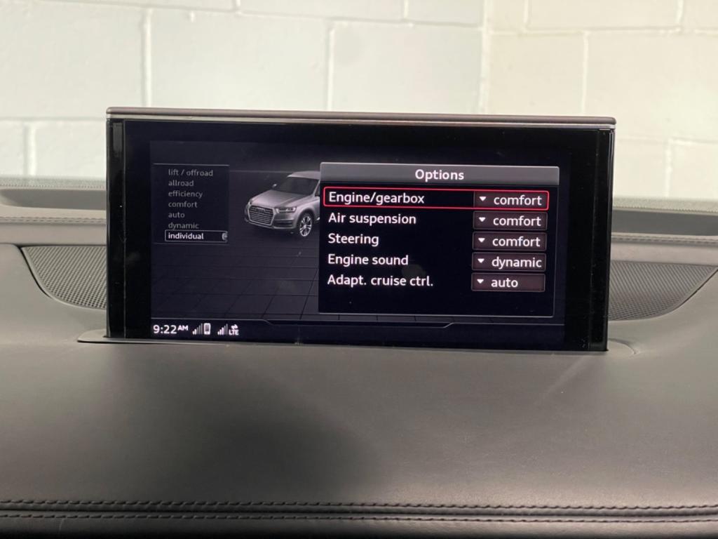AUDI SQ7